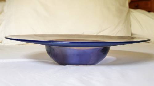Beautiful Steninge Slott/ Steninge Castle Bowl by Lars Sestervik (Glass Art Bowl)