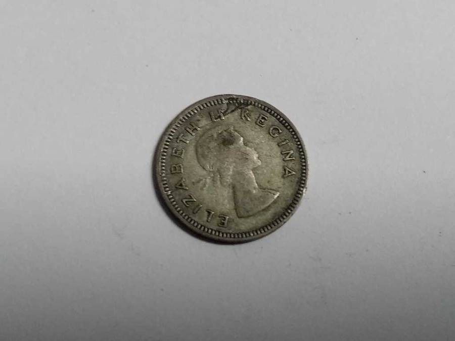 Union 1957 Threepence - Lamination ERROR