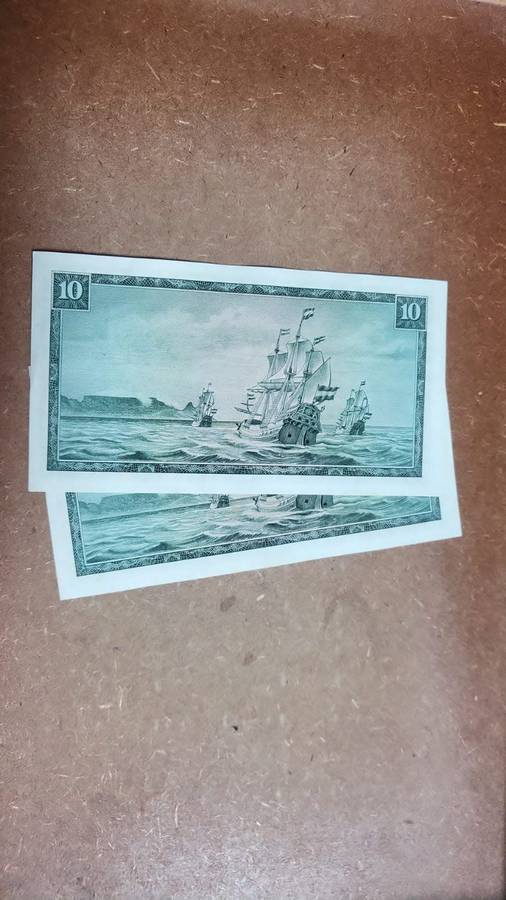 Ten Rand Notes W12 Series-TW De Jongh