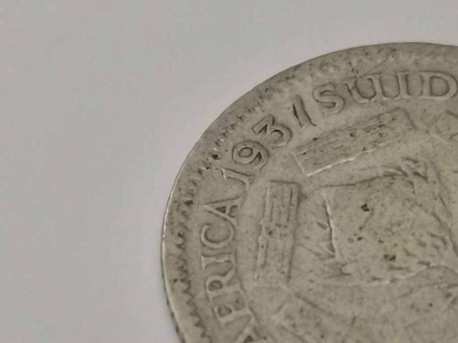 **R1 Auction**  Union 1937 Sixpence ERROR