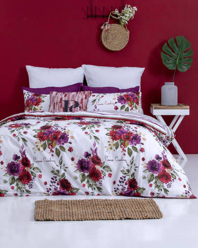 DUVET COVER ORIGINAL PIERRE CARDIN, queen BED SIZE, ***MARKET PRICE R1200***