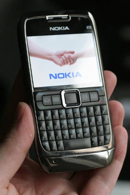 ORIGINAL NOKIA E71 (EXCELLENT CONDITION!!!,CRAZY WEEKEND SPECIAL!!)