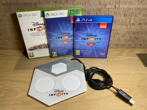 Disney Infinity Xbox360/Ps4 Bundle with 10 Characters Included