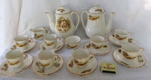 24 PIECE ALFRED MEAKIN COFFEE/TEA SET INCL 2 LARGE POTS~DAMAGE FREE WOW!!