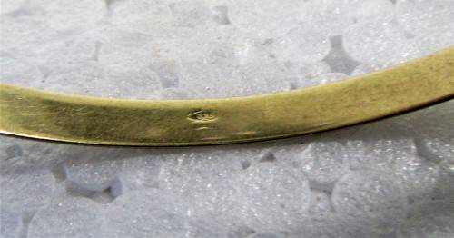 EXCELLENT INVESTMENT~GENUINE SOLID 9 CT GOLD BANGLE 6.4 GRAMS (2)