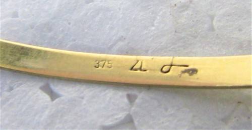 GOOD INVESTMENT~# 3 SOLID 9 CT GOLD ARM BANGLE 3.8 grms. VALUE R1500