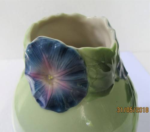 ATTRACTIVE MORNING GLORY PORCELAIN VASE BY FRANZ EXCELLENT CONDITION