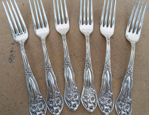 SET OF 6 EXQUISITE ANTIQUE SP FORKS ORNATE ART NOUVEAU STYLE RAISED FLORAL PATTERN.