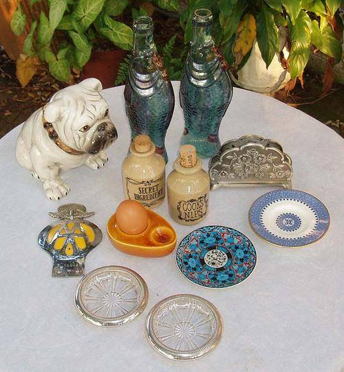 CRAZY WACKY WED R1~12 QUALITY COLLECTABLES~NO DAMAGES~WEDGWOOD, GLASS, IMARI, AA BADGE,NAPKIN STAND+