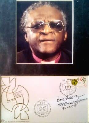 CRAZY ZERO START!!!! $$ All must GO!- CERTIFIED DESMOND TUTU AUTOGRAPH MOUNTED FOR FRAMING