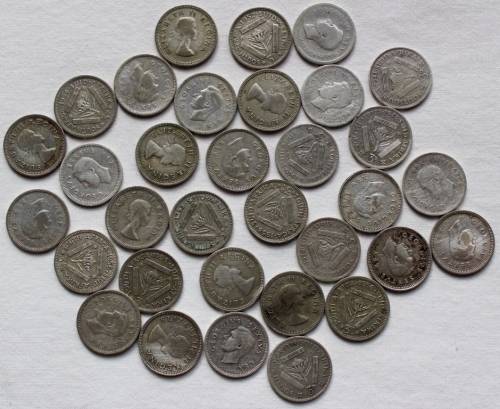 3d Coins between 1940-1958 (One bid for 33 coins) (See description for details)