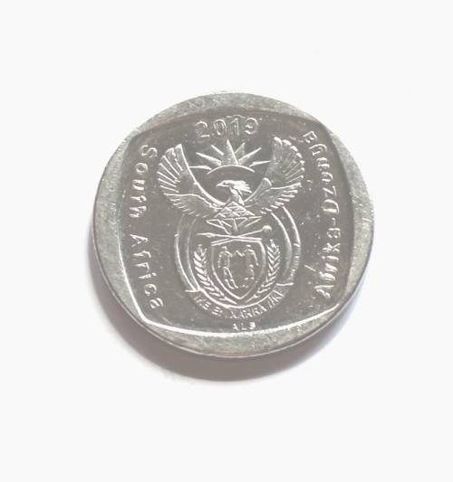 2019 R2 coin RIGHT TO EDUCATION