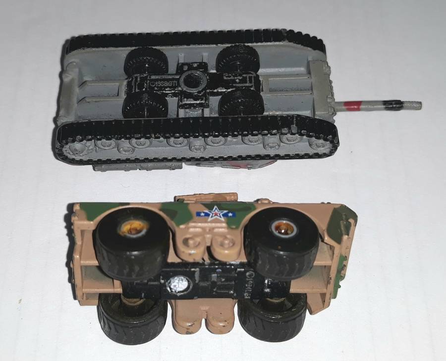 Vintage Micro Machines LGTI Army Tanks