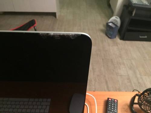 iMac (21.5-inch, Late 2015)