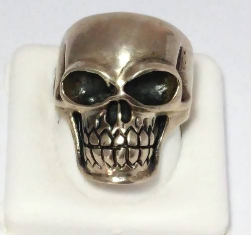 Sterling Silver Ring with Skull