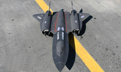2.4GHZ Radio Controlled Blackbird SR-71 Ready to Fly!