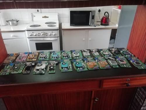 Refurbished Video Graphics Cards (PCI / AGP) / (VGA/DVI)  <  256MB