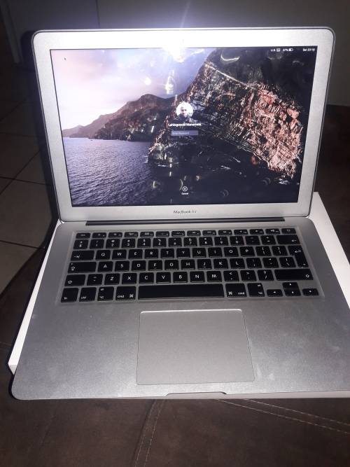 Macbook air,