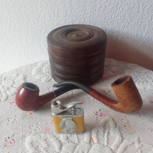Vintage smoking pipes with tobacco holder and lighter