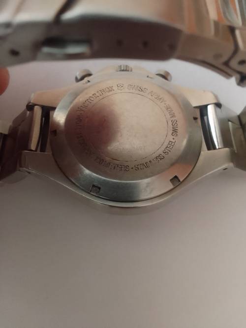 Vintage Victorinox Swiss Army Watch Serial no VF 1011 in Mint Condition