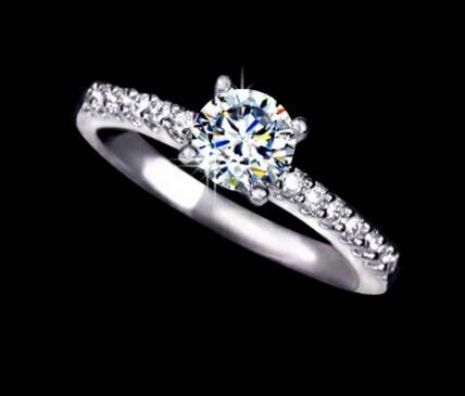 **ABSOLUTELY GORGEOUS** WHITE GOLD PLATED RING SIZE 6.25/16.7MM