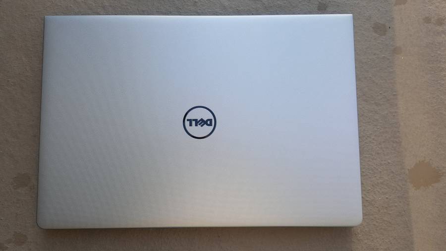 DELL INSPIRON 15 5558 5TH GENERATION CORE i5-5250U/15.6" SCREEN/ 8GB MEMORY/1TB HDD/WINDOWS 10
