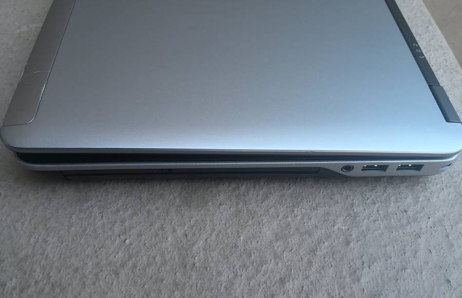 DELL LATITUDE E6440 4TH GENERATION CORE i7/14" SCREEN/ 8GB RAM/1TB HDD/2GB GRAPHICS/WIN 10 PRO