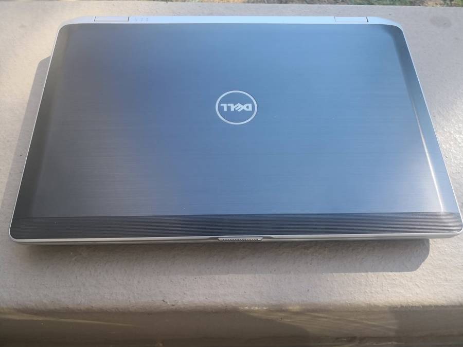 DELL LATITUDE E6530 CORE i7-3540M/15.6" SCREEN/ 8GB MEMORY/500GB HDD/WIN 8.1  PRO