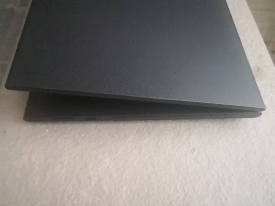 DELL INSPIRON 3542 4TH GENERATION CORE i5/15.6" SCREEN/ 8GB RAM/1TB HDD/2GB GRAPHICS/WIN 10 PRO