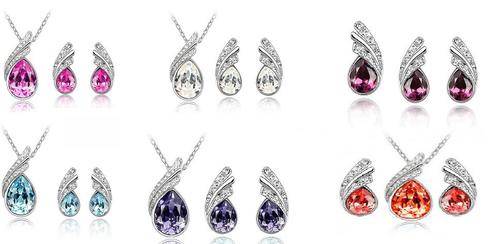 SPECIAL TODAY ONLY***R35.00 FIRST ITEM AND NO EXTRA COST ON ADDITONAL ITEMS*** NECKLACE &EARRINGS