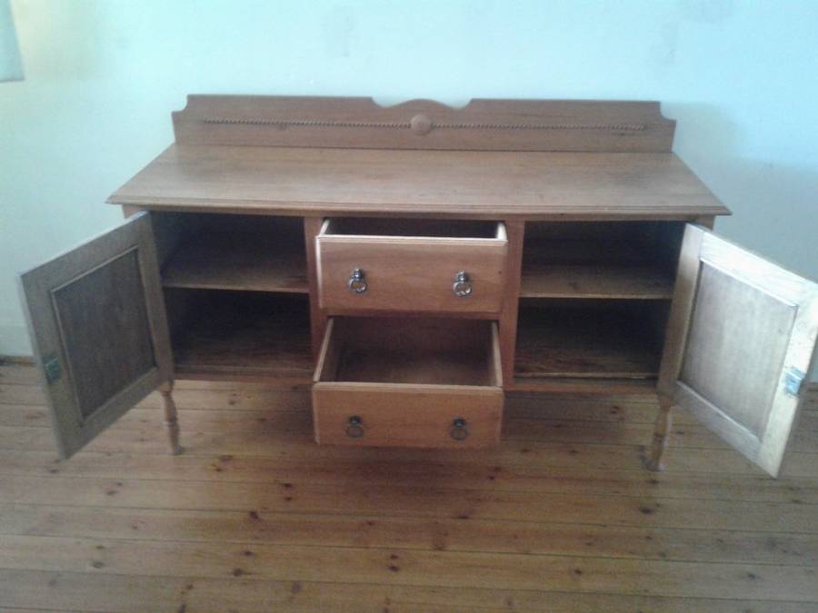 ANTIQUE SIDEBOARD STUNNING - COLLECTION ROODEPOORT