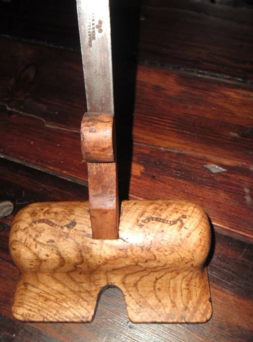 Vintage groove cutting plane