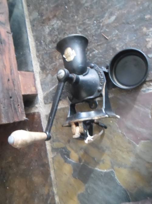 Spong Cast Iron Coffee Grinder No. 2 with catch cup