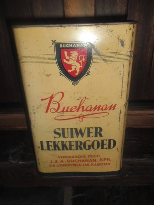 Buchanan's Suiwer Lekkergoed / Pure Confections vintage tin