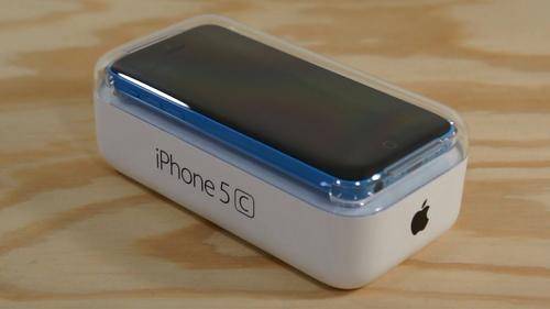 Iphone 5C 16gig Blue in Pristine Condition