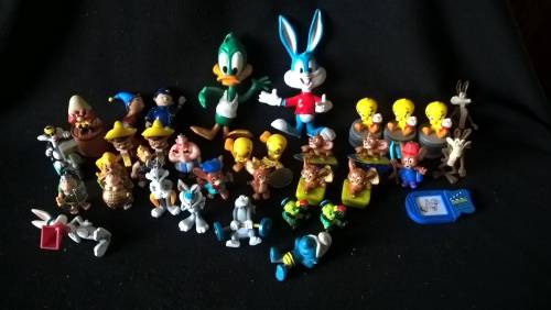 Loony Tunes and others lot