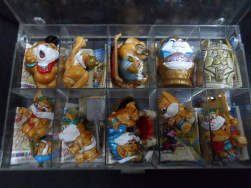 Kinder surprise Egyptian cats complete collection Figures