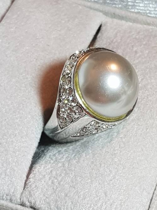 Costume Grey Pearl Silver Ring