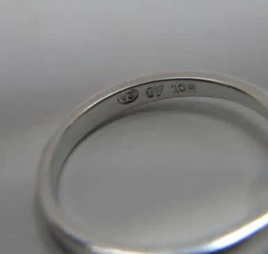 9kt White Gold Ring with Heart shaped Rhodolite