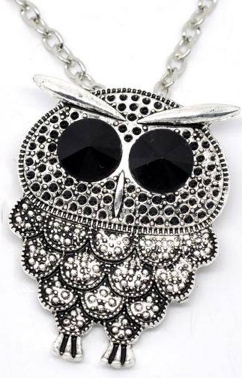 Cute Silver tone Owl necklace