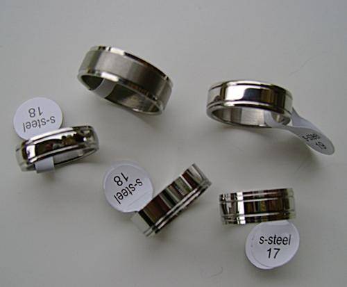 @@@ 5 x STAINLESS STEEL BANDS@@@ BARGAIN!!!!