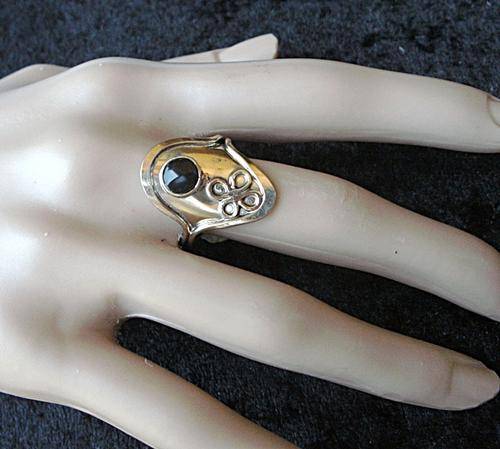 Handcrafted Peruvian Gems & Alpaca Silver Fashion Ring - Adjustable size