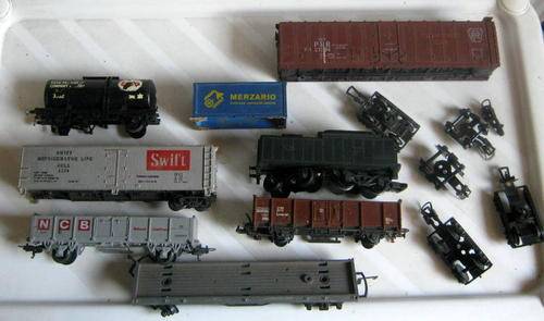 JOB LOT - TRUCK SCRAPYARD - HO