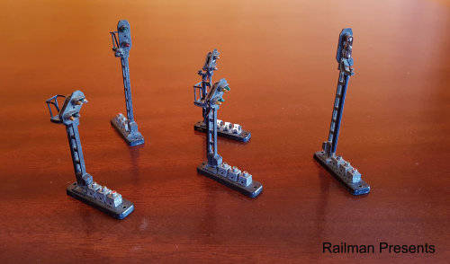 RAILROOM CLEAROUT - Coloured Light Signals (Job Lot)