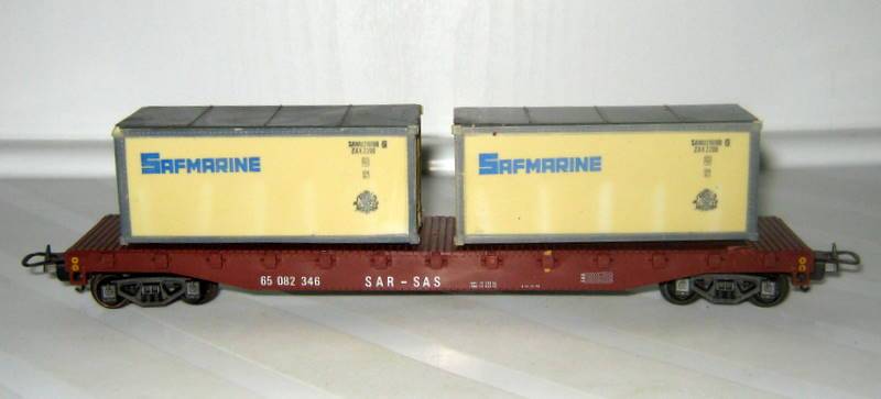 Lima - SAR Container Truck with both Safmarine Containers - HO