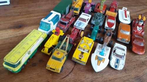 Lot of Matchbox die cast cars, trucks etc playworn