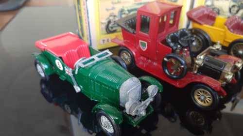 4 x Matchbox Models of Yesteryear first editions Inc, rare model variation