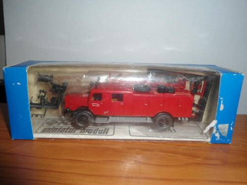 Roco H0 Mercedes Benz LF25 Fire truck