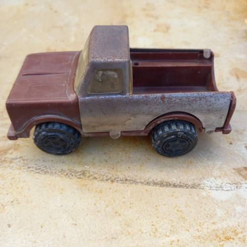 Lucky dip tin toys