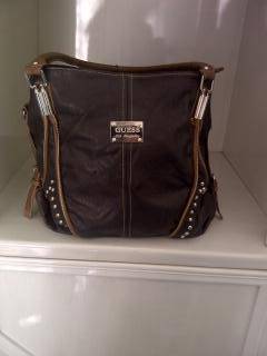 ***WOW*** Look at this !!! GUESS BAG